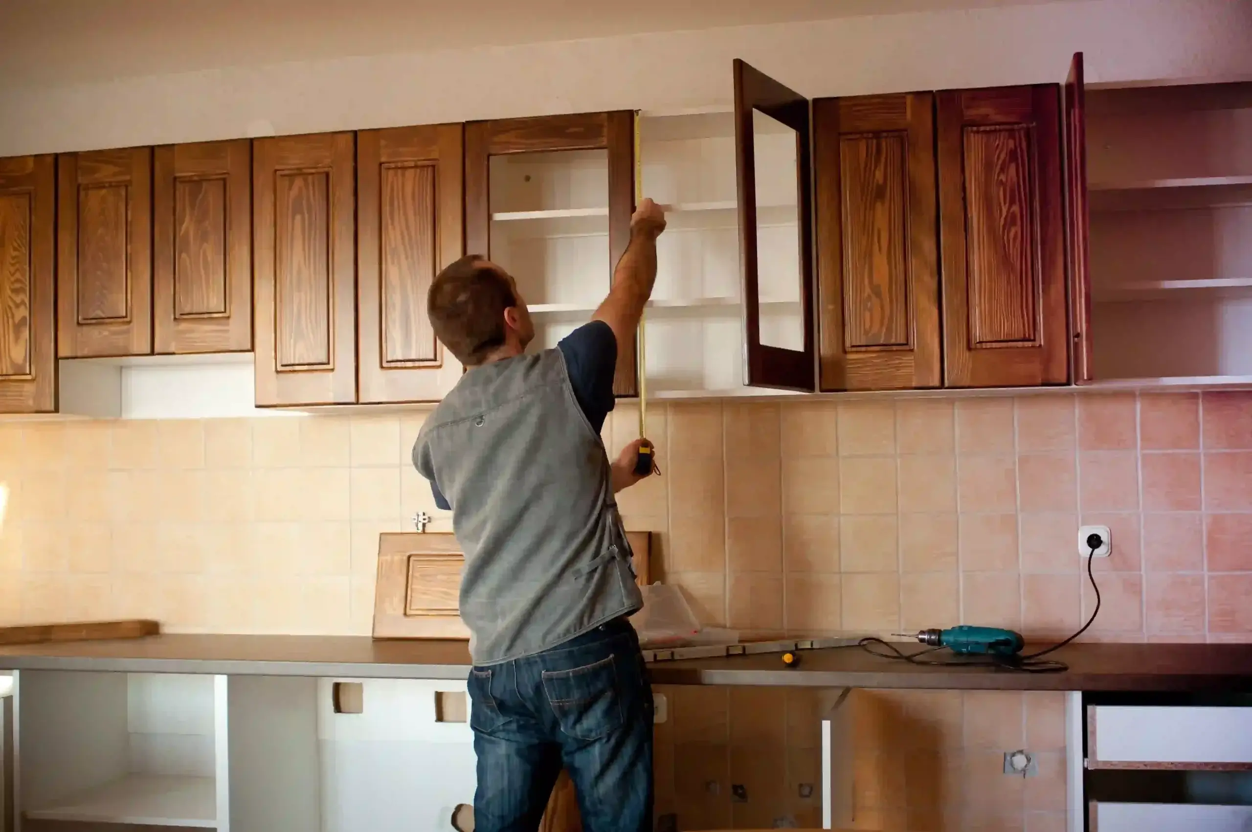 Kitchen Cabinet Makeover