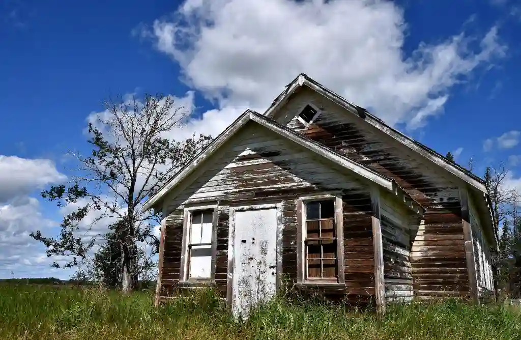 cash of ugly house